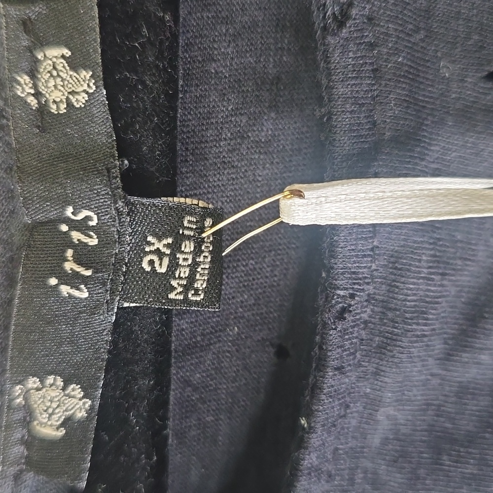 Iris Basic Black Distressed Cold Shoulder Top, Pl… - image 5